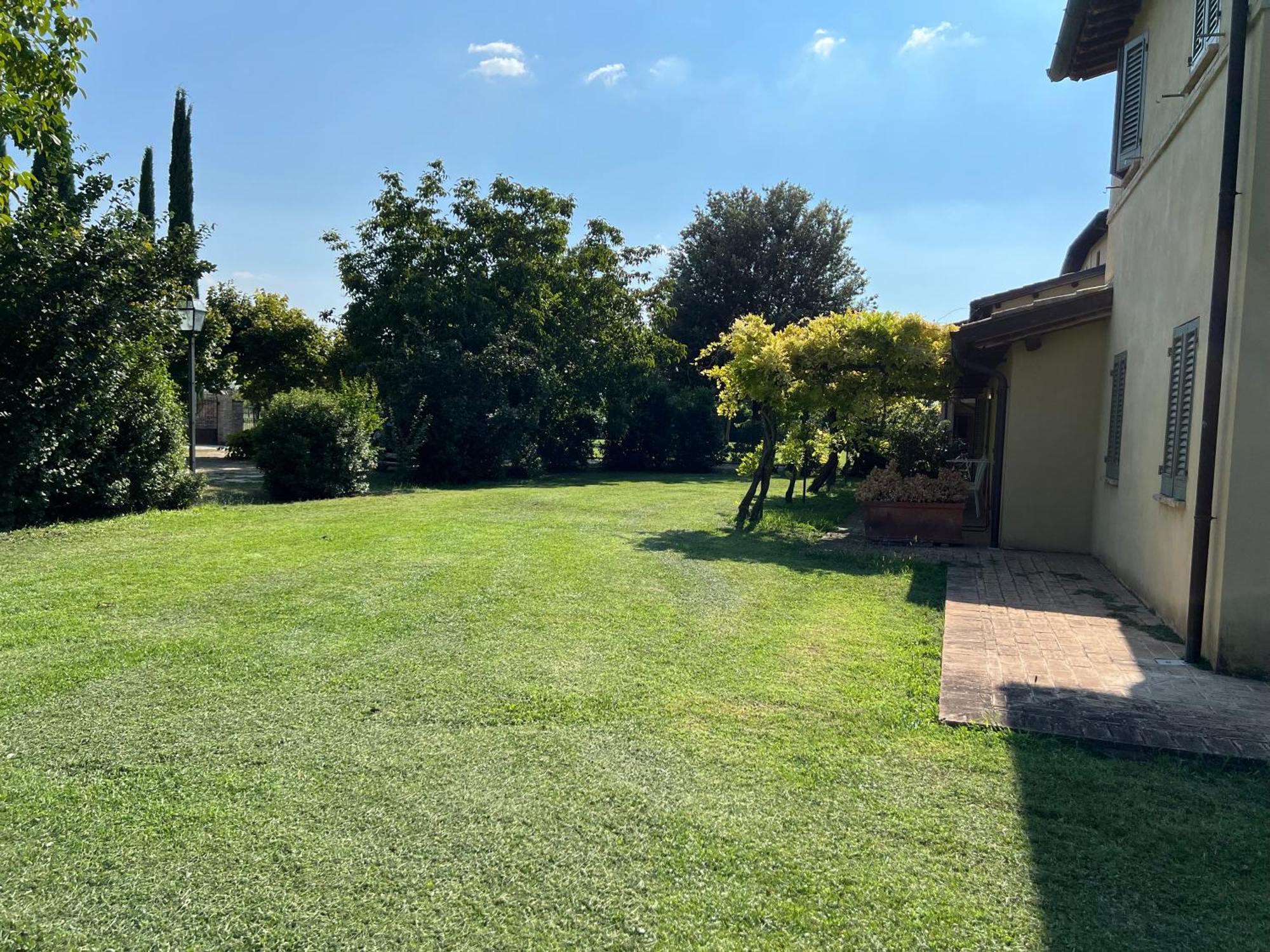 Residenza Isabella Pensionat Spello Exteriör bild